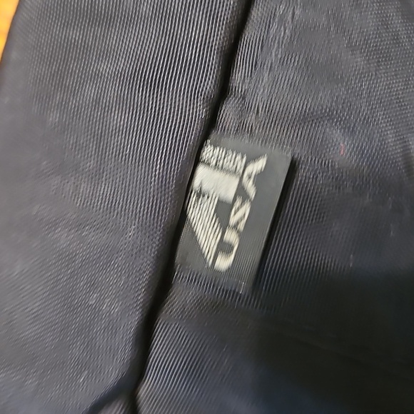 Black Sling Bag By Ameribag - Picture 3 of 5